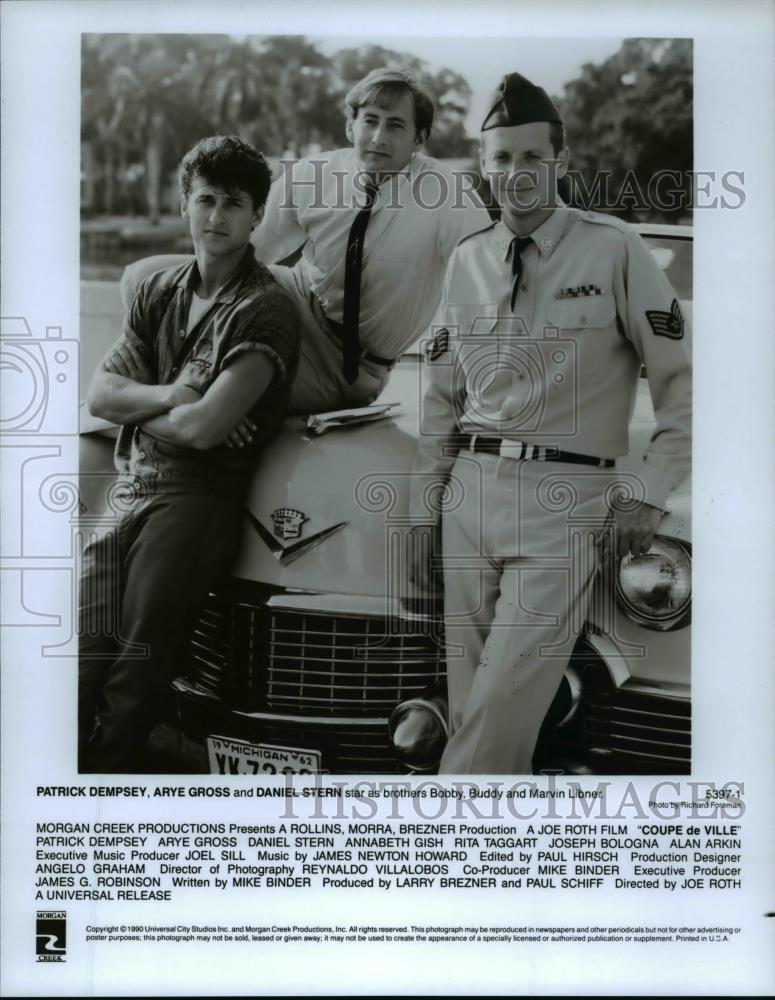 1990 Press Photo Patrick Dempsey, Arye Gross &amp; Daniel Stern in Coupe de Ville - Historic Images