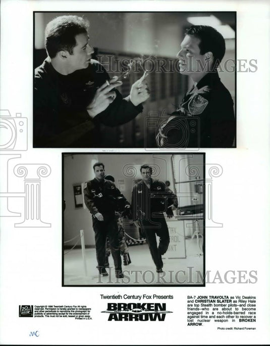 1995 Press Photo John Travolta and Christian Slater in Broken Arrow - cvp59364 - Historic Images