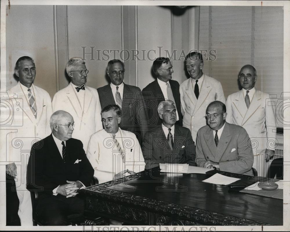 1939 Press Photo U.S. Civilian War Resources Board Meeting, Washington, D.C. - Historic Images