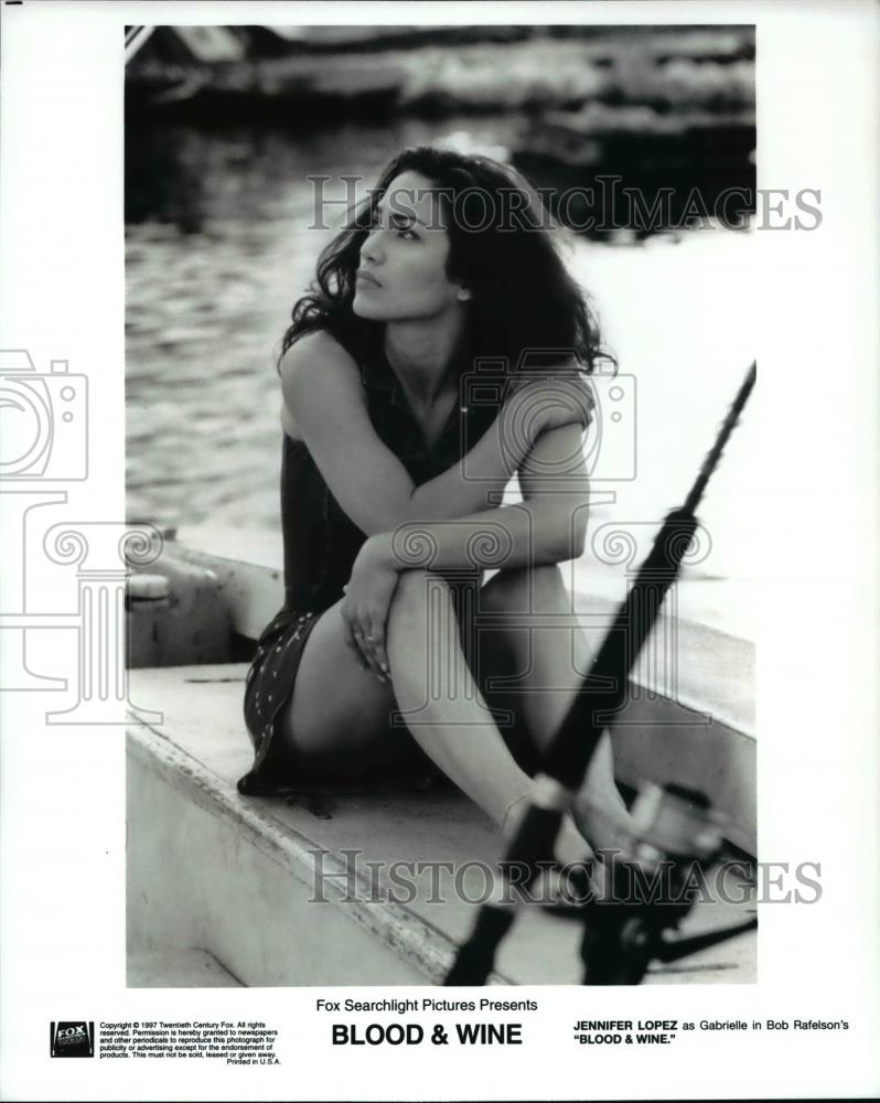 1997 Press Photo Jennifer Lopez as Gabrielle in Bob Rafelson's Blood & Wine - Historic Images