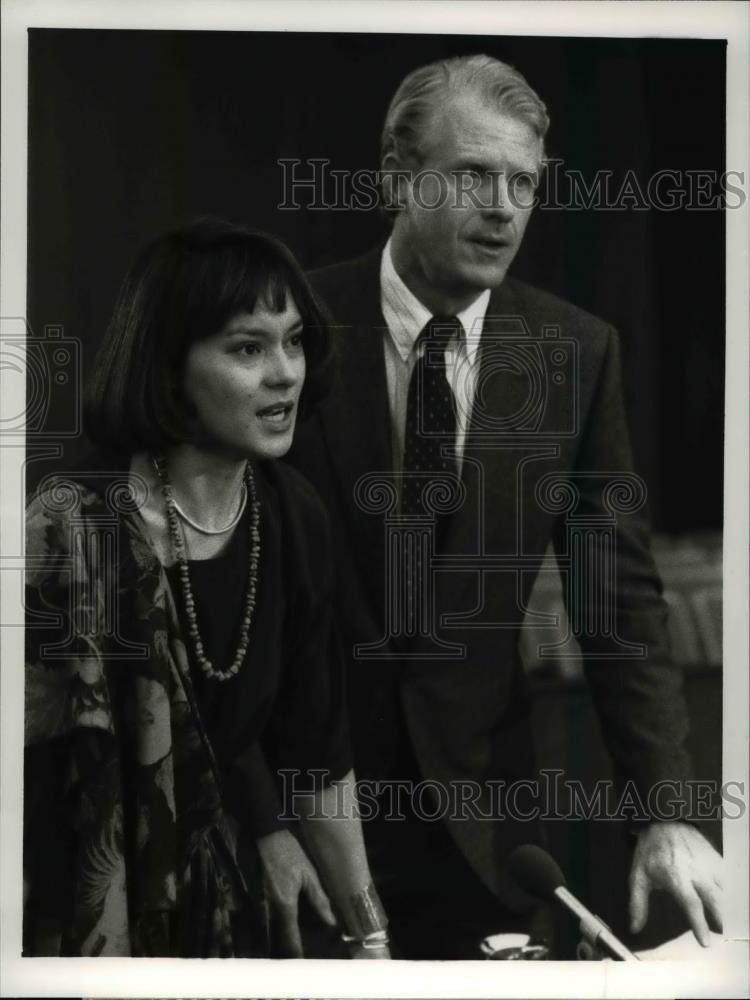 1990 Press Photo Meg Tilly, Ed Begley Jr. star In The Best Interest of the Child - Historic Images