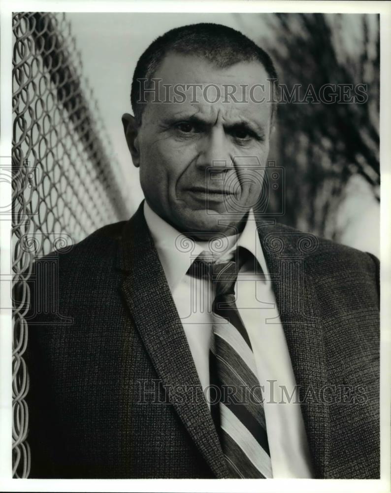 Press Photo Robert Blake acts as John List in Judgement Day:The John List Story - Historic Images