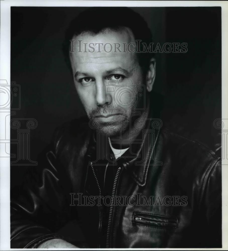 Press Photo James Purcell) as ex-Navy SEAL Hector Stone in Counterstrike - Historic Images