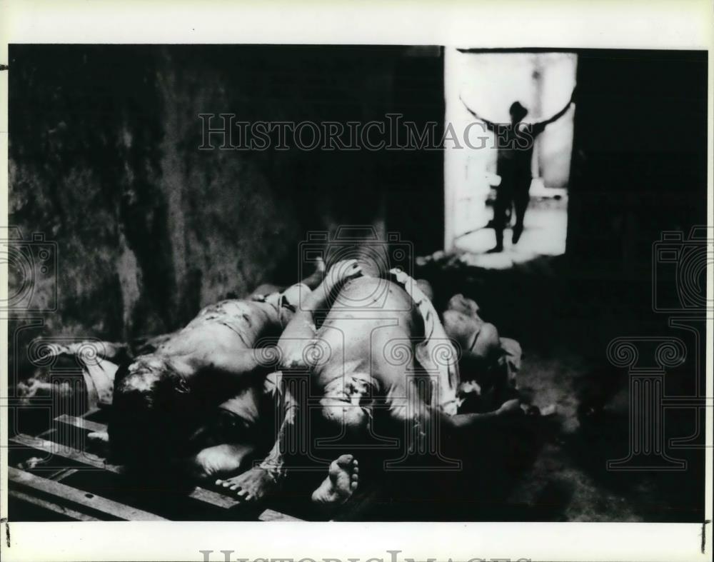 1987 Press Photo Dead people in the Philippines - cva21126 - Historic Images