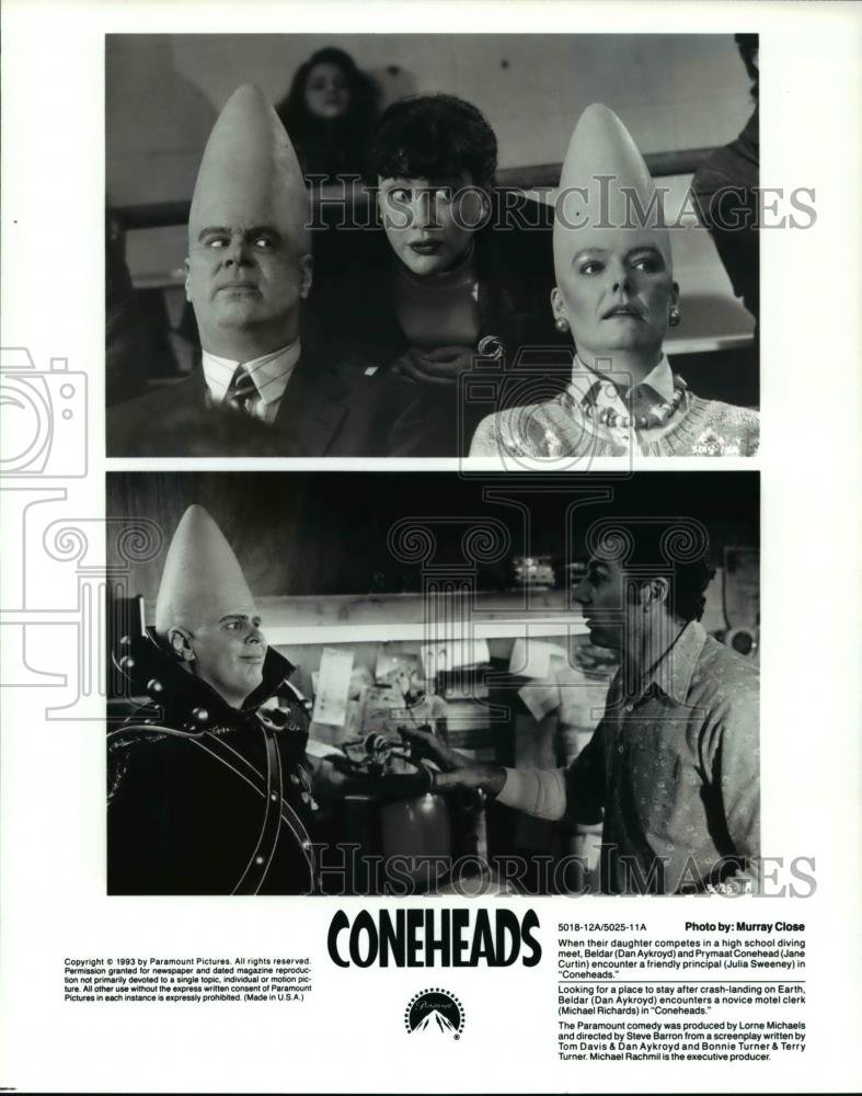 1994 Press Photo Dan Aykroyd, Jane Curtin & Julia Sweeney in "Coneheads" - Historic Images
