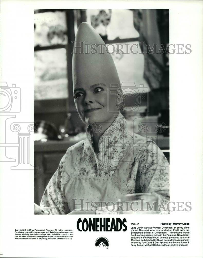 1994 Press Photo Jane Curtin as Prymaat Conehead in Paramount's "Coneheads" - Historic Images