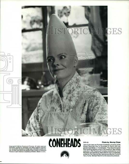 1994 Press Photo Jane Curtin as Prymaat Conehead in Paramount's "Coneheads" - Historic Images