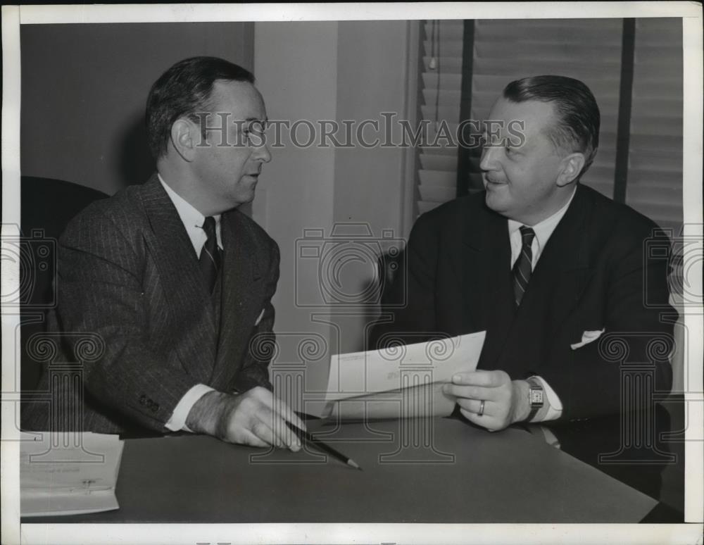 1942 Press Photo New York District Attorney Frank S Hogan and his Assistant NYC - Historic Images