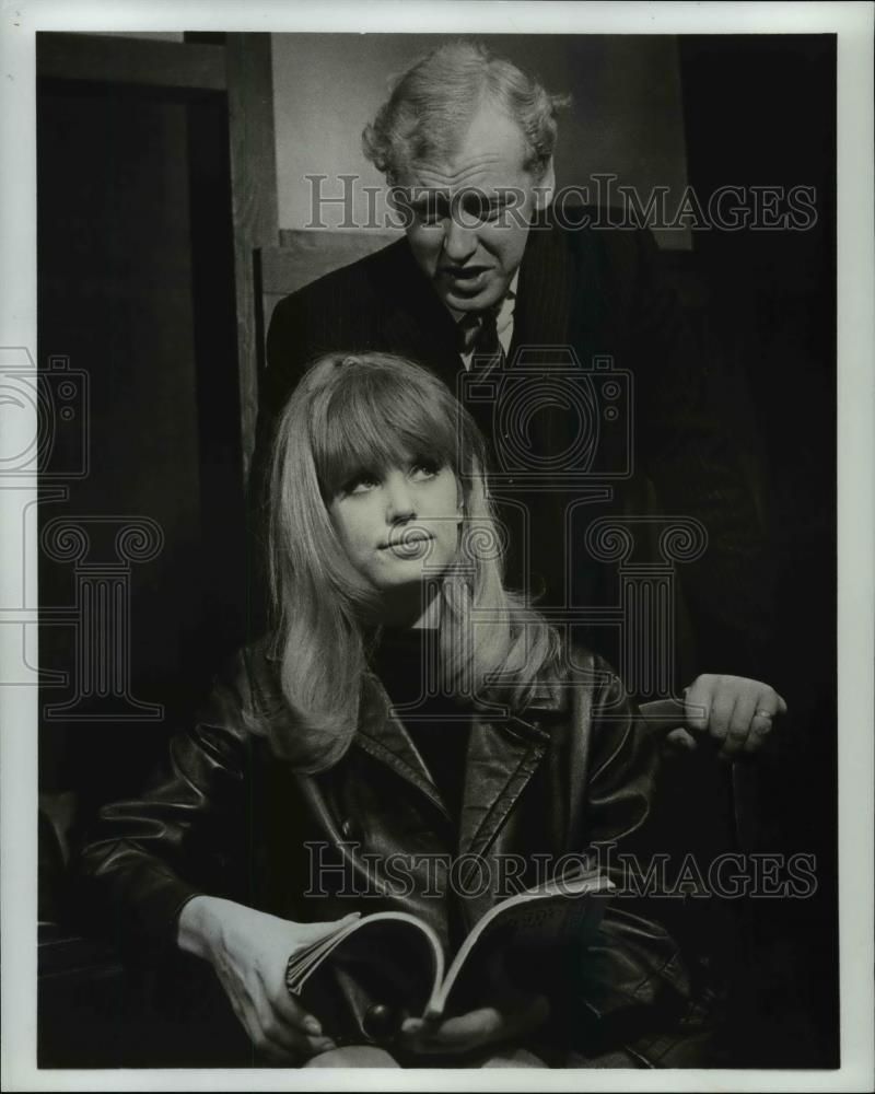 1966 Press Photo Jill Townsend, Nicol Williamson in play, Inadmissible Evidence - Historic Images