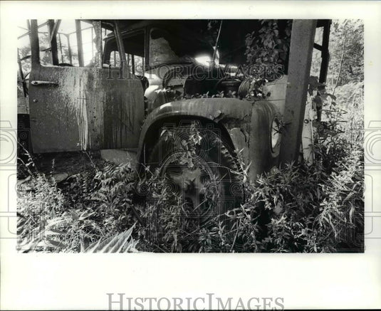1984 Press Photo Vacant Lot - cvb15265 - Historic Images