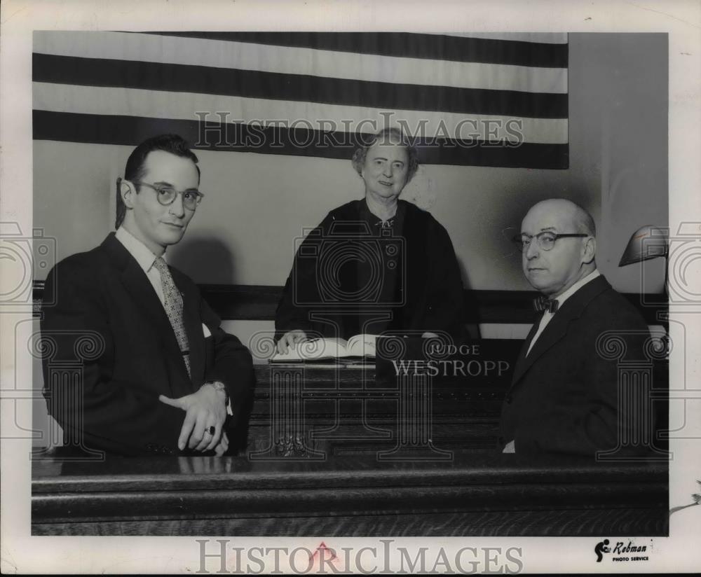 1958 Press Photo Judges Robert Westropp and Jillian Westropp, Russell Westropp - Historic Images