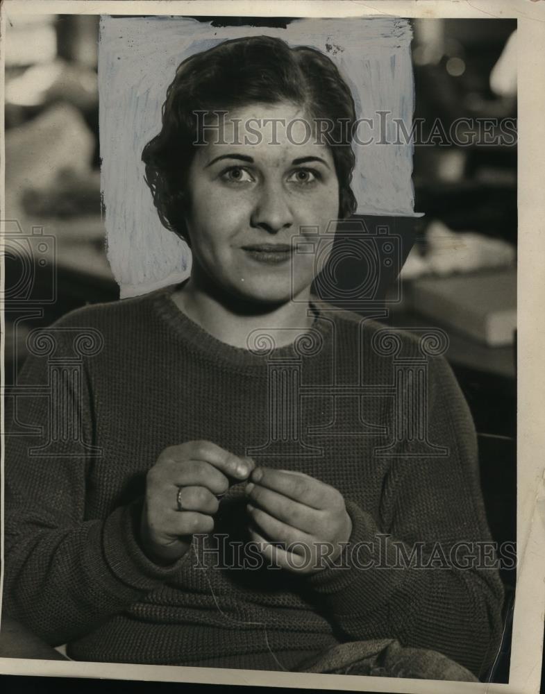 1933 Press Photo Mary Erano of Bridyard Road - nef36764 - Historic Images