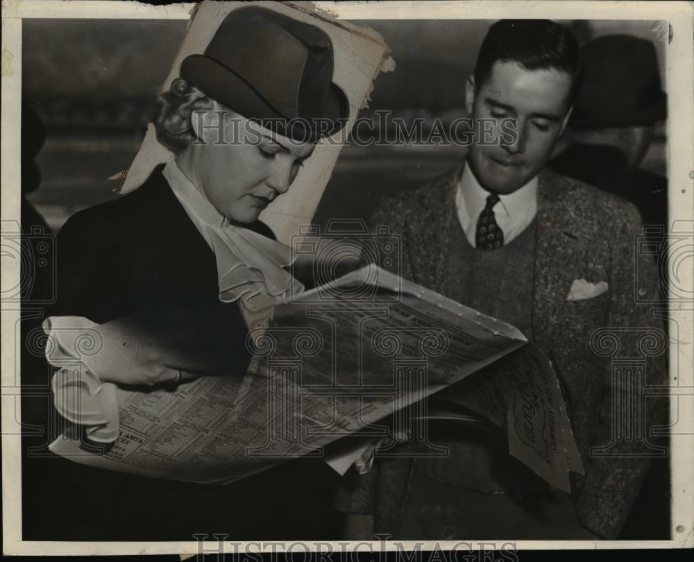 1939 Press Photo Mrs. J.F. Curtis - nef45901 - Historic Images