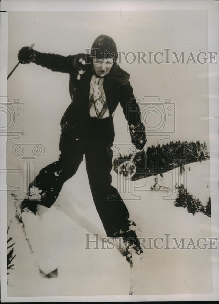 1937 Press Photo Princess Juliana Maneuvers Her Skis to Keep Her Balance - Historic Images