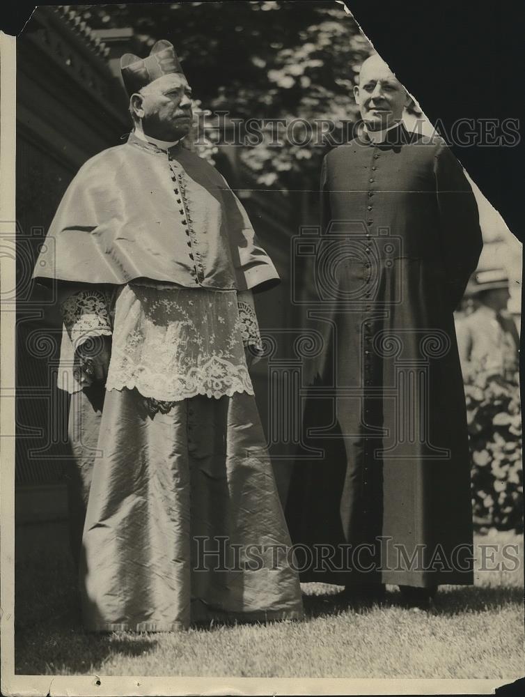 1931 Press Photo Cardinal O&#39;Connell, Rev john McGarry of St Patricks Church, MA - Historic Images