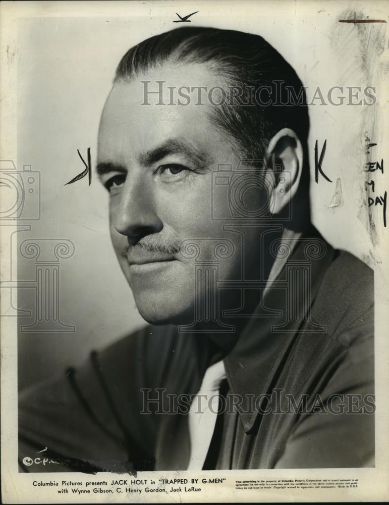 1943 Press Photo Actor Jack Holt in "Trapped by G-Men" - nef58480 - Historic Images