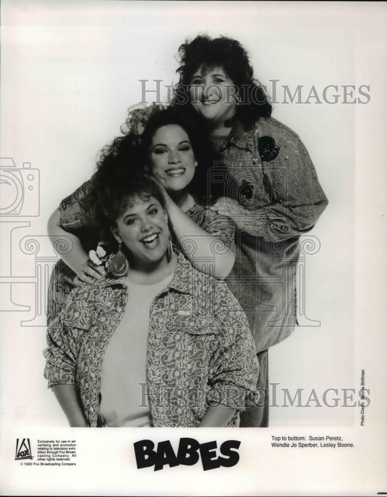 1990 Press Photo Susan Peretz, Wendie Jo Sperber &amp; Lesley Boone in Babes - Historic Images