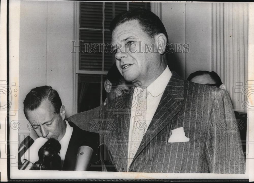 1960 Press Photo GOP Chairman Thurston Morton concedes to Sen Kennedy - Historic Images