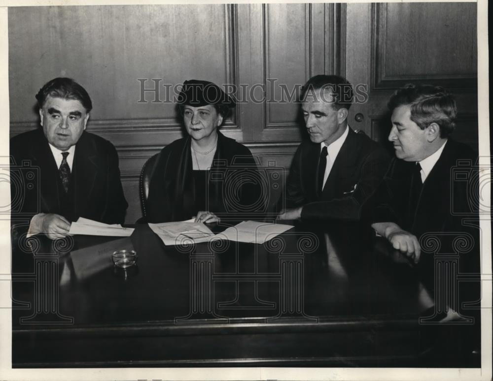 1937 Press Photo Secretary of Labor Mrs Perkins, John Lewis CIO president - Historic Images