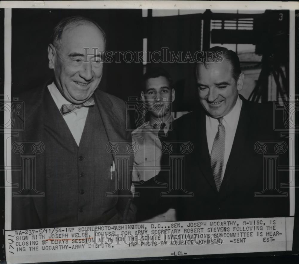 1954 Press Photo Sen Joseph McCarthy & counsel Joseph Welch at DC hearing - Historic Images