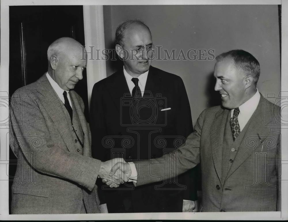 1938 Press Photo Treasury Secy Henry Morgenthau Jr,Cyril Upham &amp; Preston DeLano - Historic Images