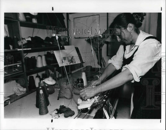 1990 Press Photo Catherine Cartwright-Jones - cva20434 - Historic Images