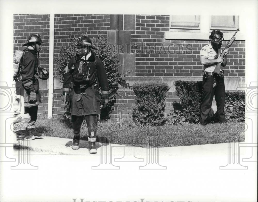 1984 Press Photo Robert Baker, (Police Suicide) - cva20952 - Historic Images