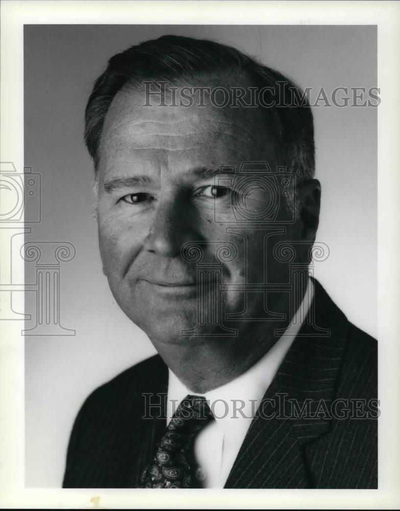 1997 Press Photo Charles E. Hugel, Eaton Corp. - cva20991 - Historic Images