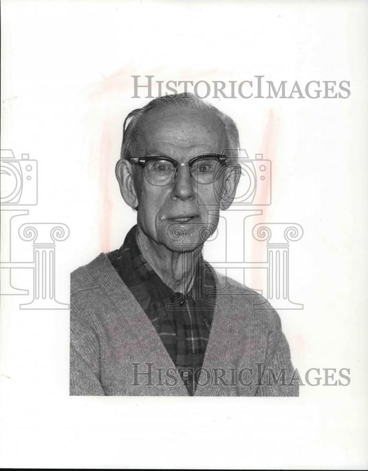 Press Photo John Huth, communique, 100 Line Screen - cva21379 - Historic Images