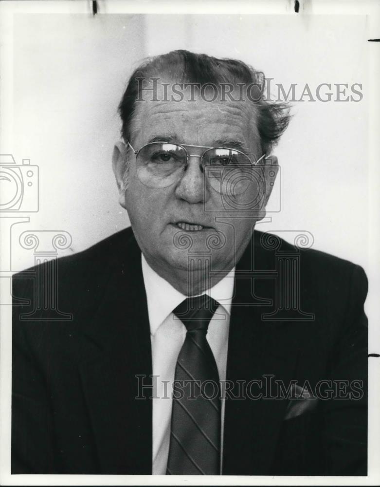 1988 Press Photo Alfred Jablonski - cva21386 - Historic Images