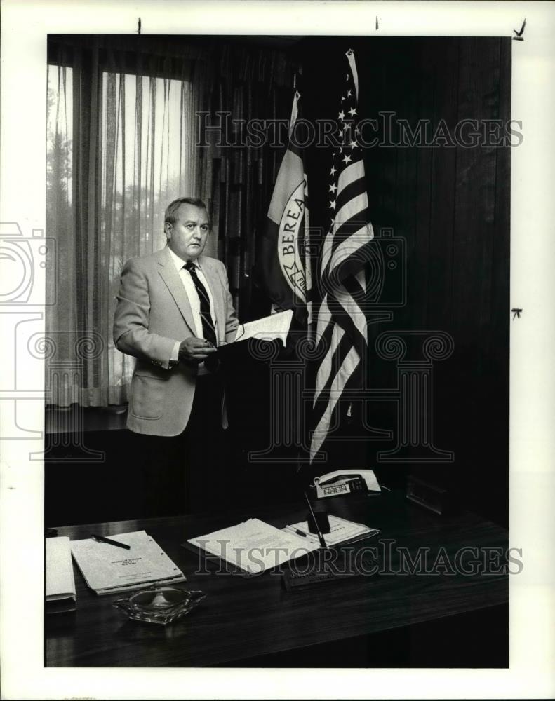 1986 Press Photo Kenneth Preston, Law director of Berea - cva38953 - Historic Images