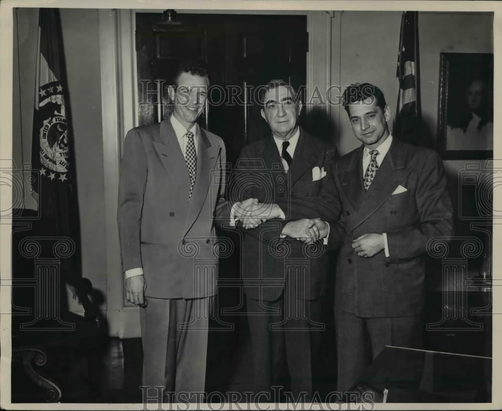 1949 Press Photo 1949 Queen of the Savitar - nee07562 - Historic Images