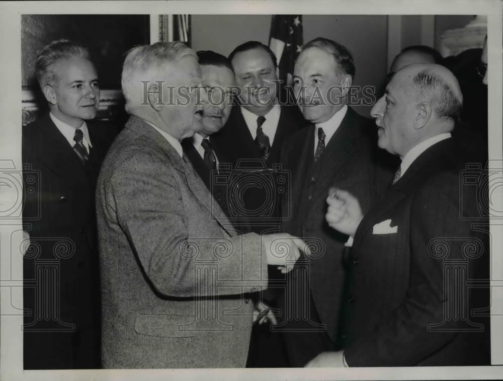 1939 Press Photo Members of French Chamber of Deputies Call on Garner - Historic Images