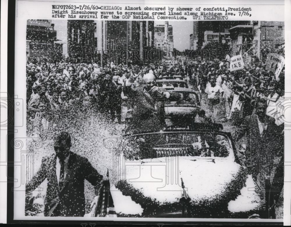 1960 Press Photo Dwight Eisenhower Waves to Crowd As He&#39;s Showered in Confetti - Historic Images