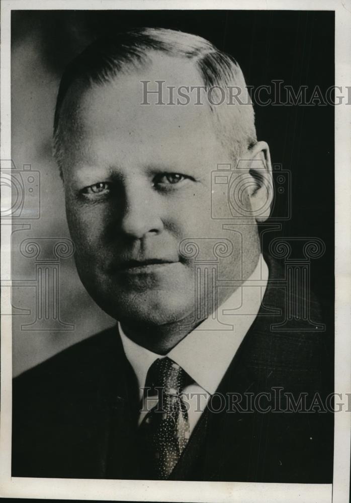 1932 Press Photo Governor-elect Leslie A Miller gets sworn in two weeks early - Historic Images