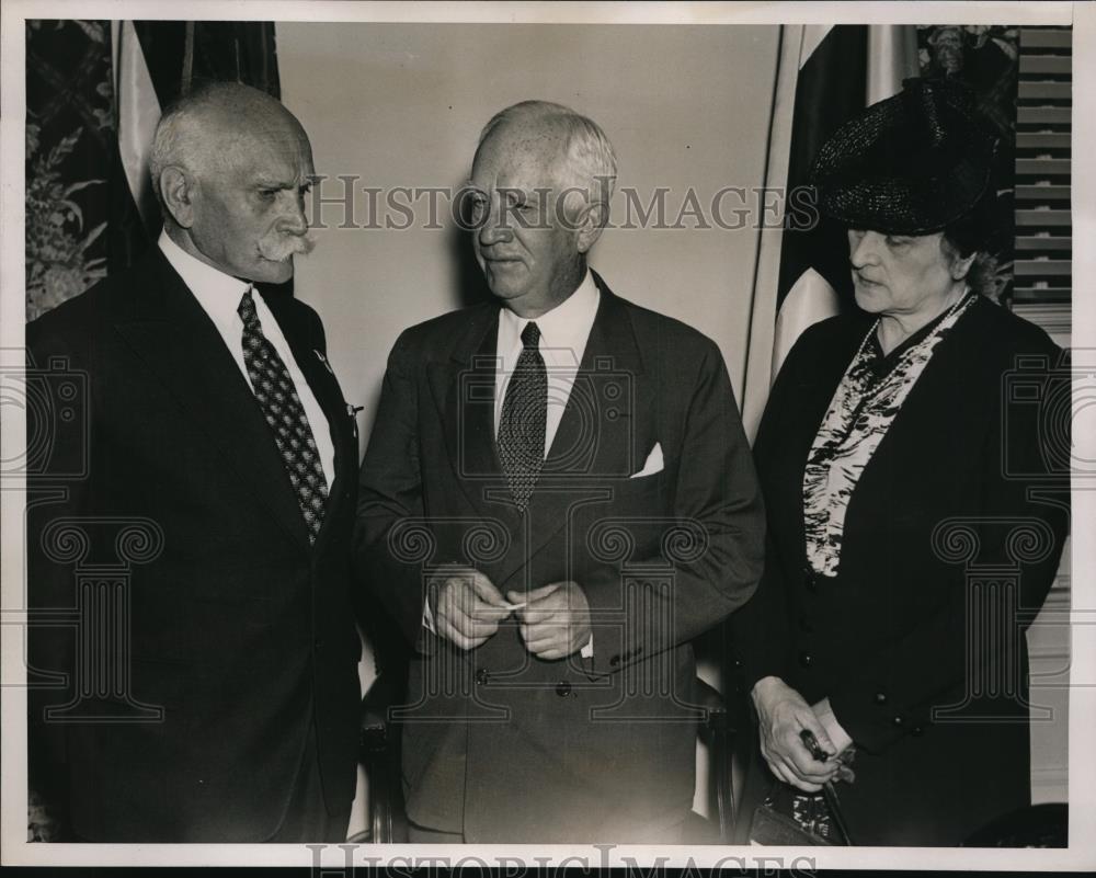 1939 Press Photo Alexandre Osinski, Anna Paszkowska Confer w/ Norman Davis - Historic Images