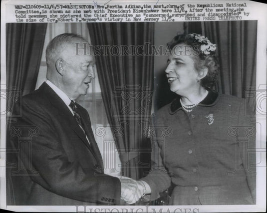 1957 Press Photo Dwight Eisenhower, Bertha Adkins Meeting in Washington D.C. - Historic Images