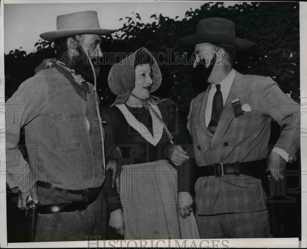 1952 Press Photo Adlai Stevenson at Centennial Celebration, Rockford, Illinois - Historic Images