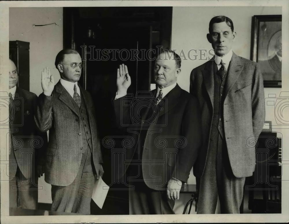 1929 Press Photo Charles Calvin Moore Sworn in as Commissioner of General Land - Historic Images