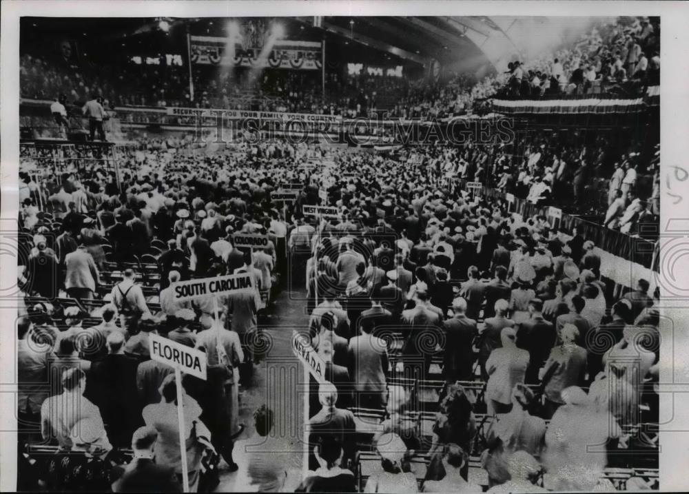 1952 Press Photo Archbishop of Catholic Diocese Pronounced Convention Invocation - Historic Images