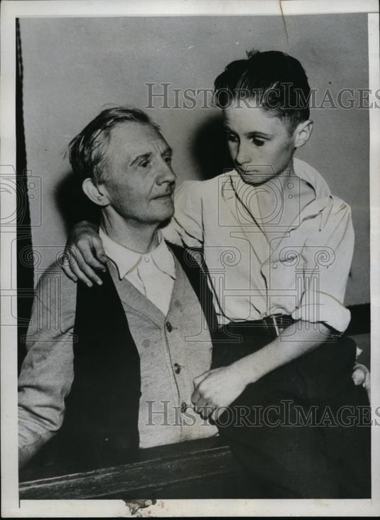 1935 Press Photo Howard Cline, Hospital Runaway & Father Warren - nef47893 - Historic Images