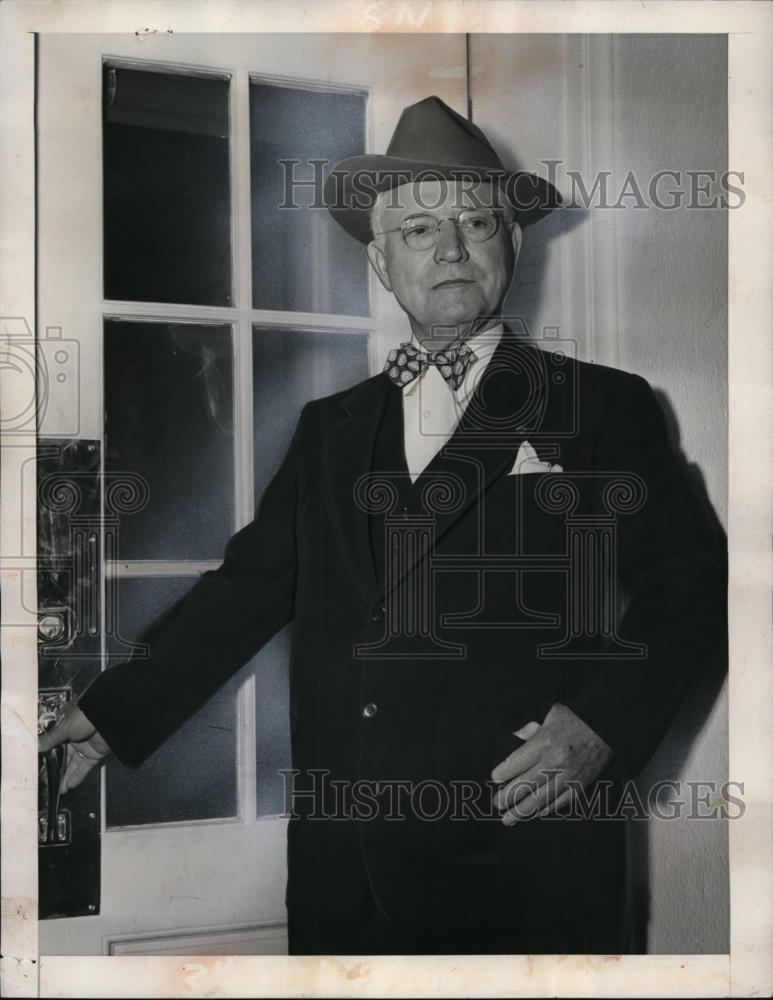 1948 Press Photo A.L. Whitney Leaving White House - nef49099 - Historic Images