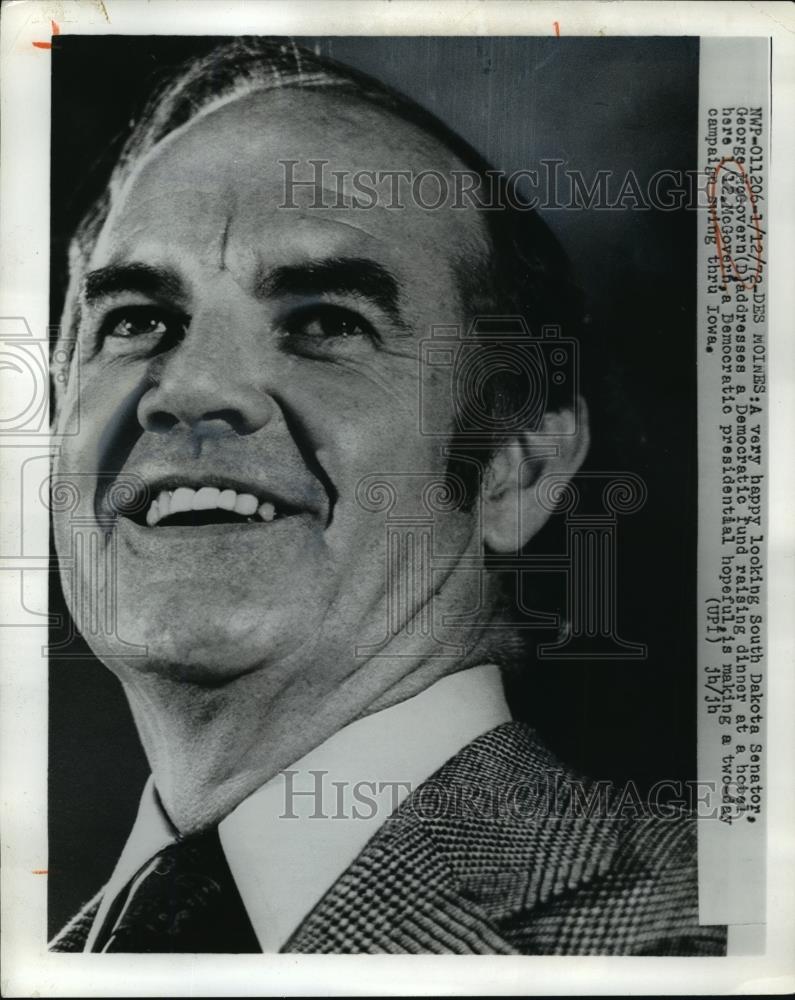 1972 Press Photo George McGovern Addresses Democratic Fund Raising Dinner - Historic Images