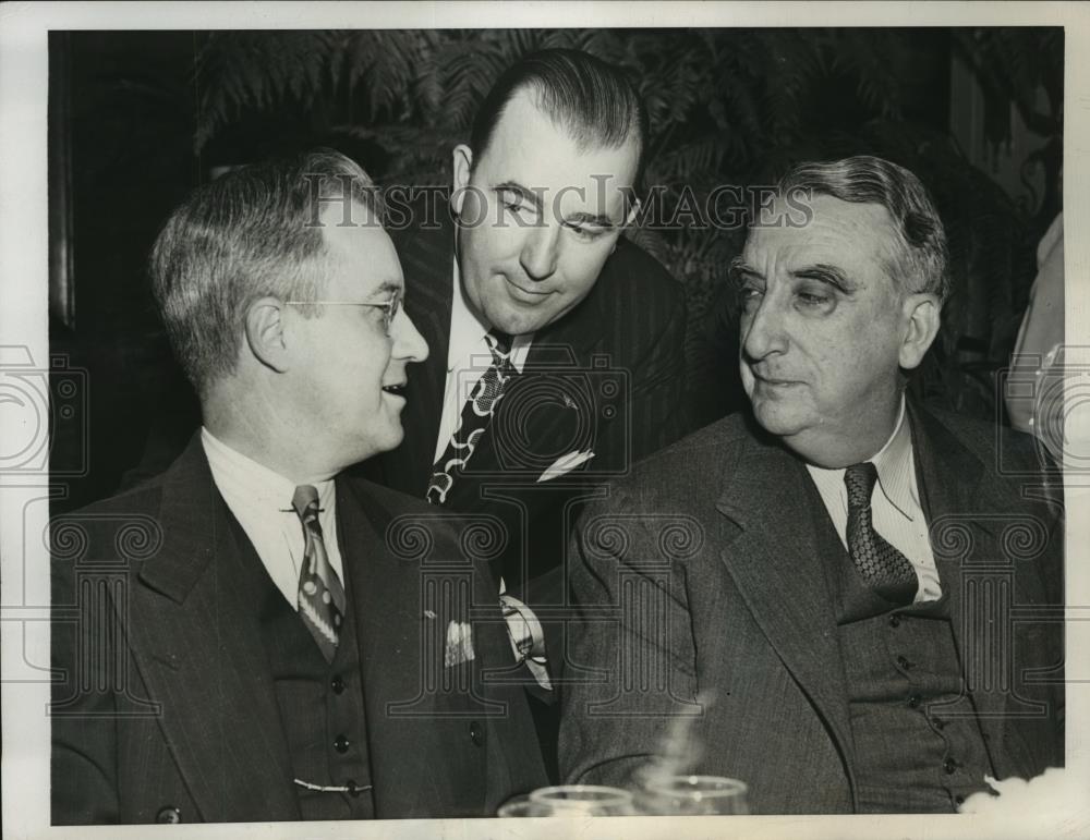 1946 Press Photo Rep.Robert Ramspeck with Jennings Randolph and Fred M. Vinson - Historic Images