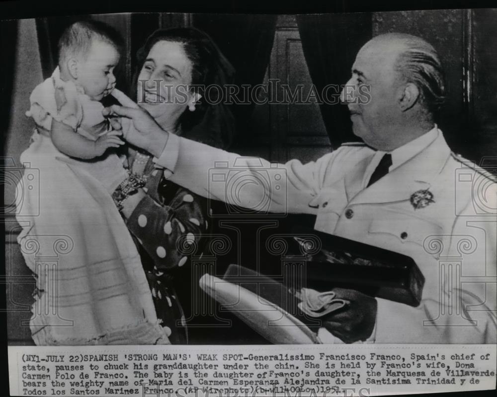 1951 Wire Photo Francisco and Dona Franco with their grand daughter. - spw01714 - Historic Images