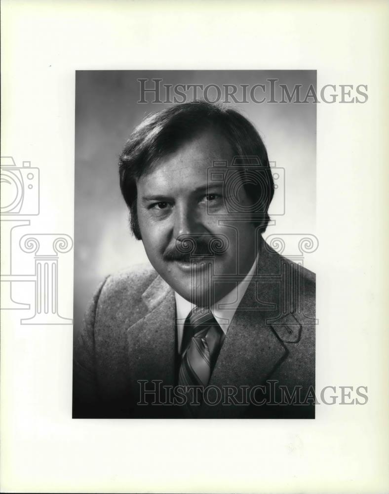 1981 Press Photo Richard Clapper of the NASA - cva20543 - Historic Images