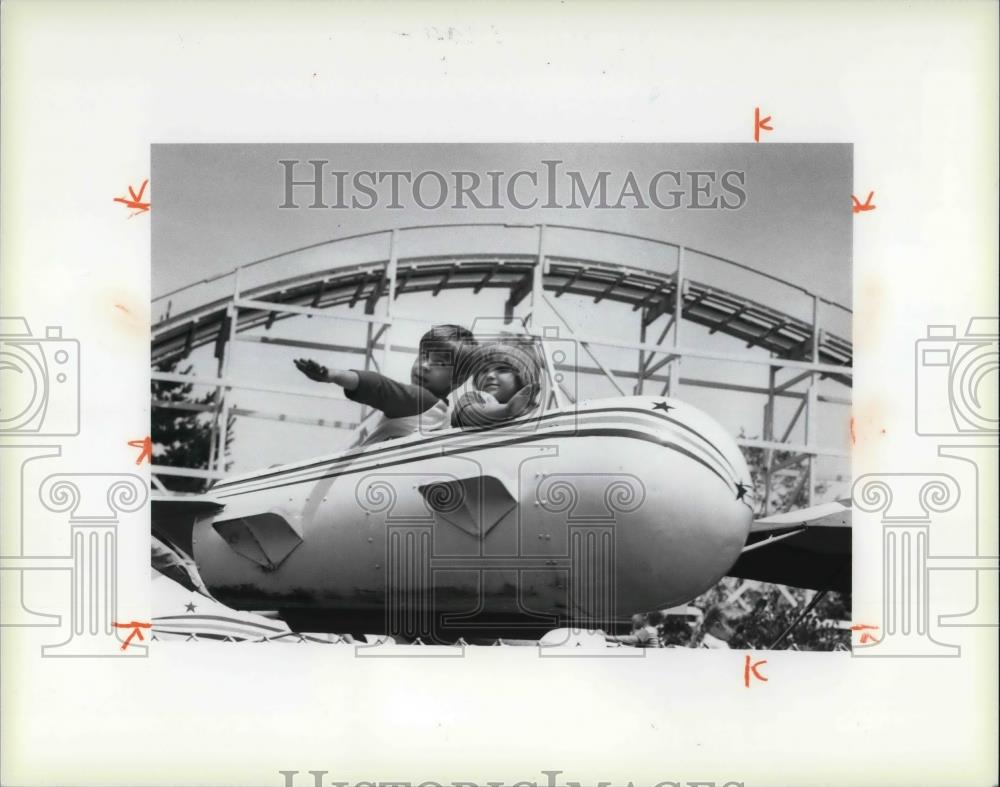 1982 Press Photo Kiddie Rockets - cva21705 - Historic Images