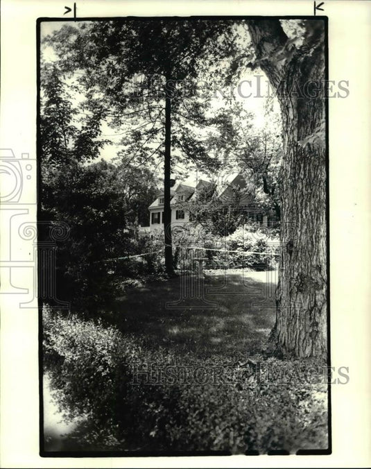 1985 Press Photo Philip and Dorothy Porter House in Shaker Hts - cva39004 - Historic Images