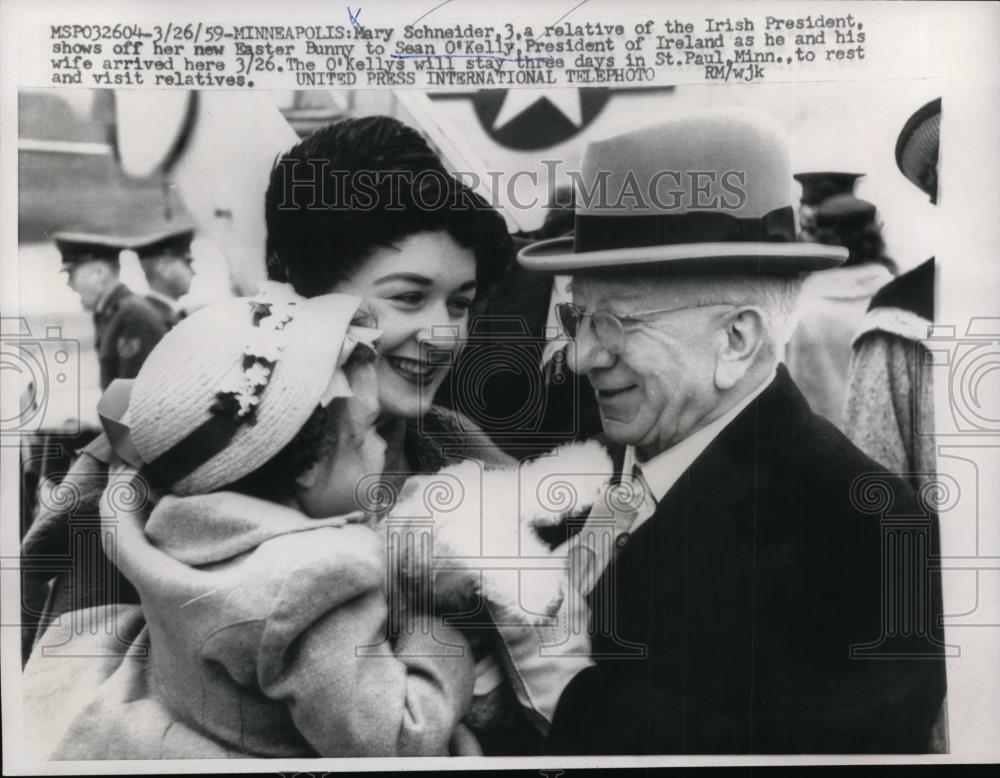 1959 Press Photo Mary Schneider & Irish President Sean O'Kelly in Minneapolis - Historic Images