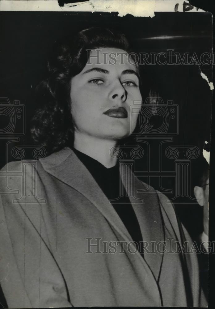 1953 Press Photo Queen Soraya of Iran in Rome, Italy - nef56136 - Historic Images